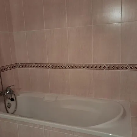 Latitude 39º Apartman